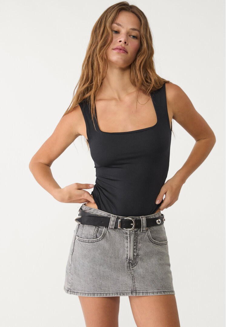body poliamida escote cuadrado