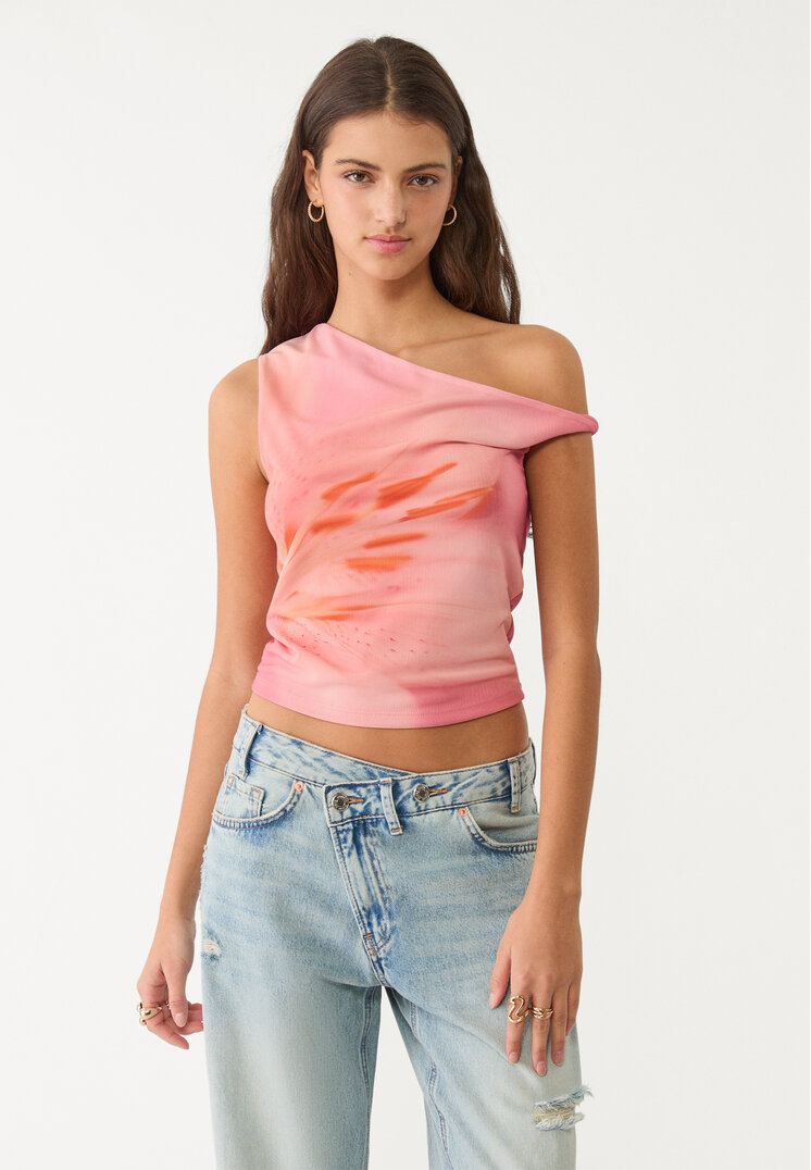 camiseta asimetrica tul estampada