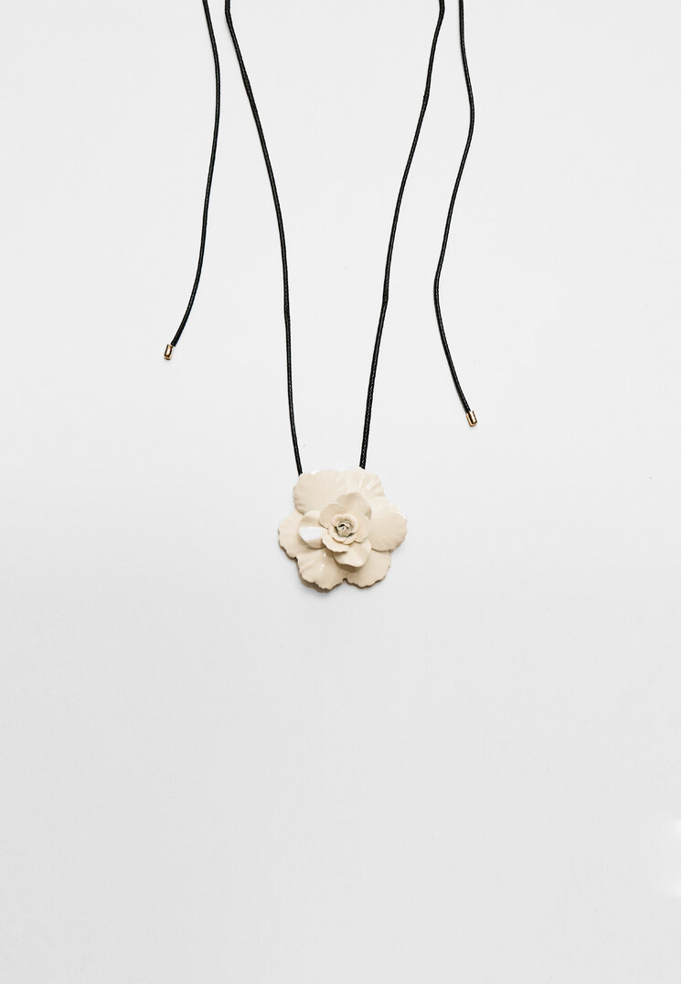 collar cordon flor metalica