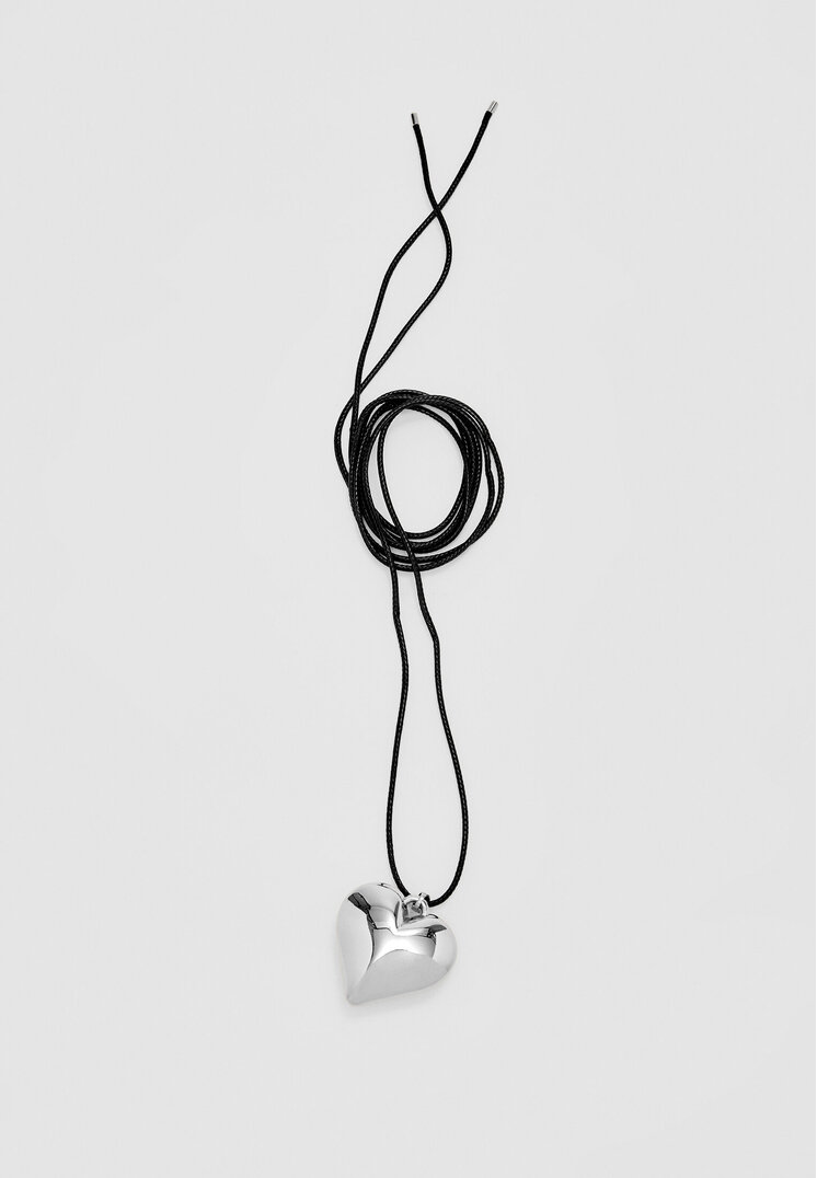 collar charm corazon