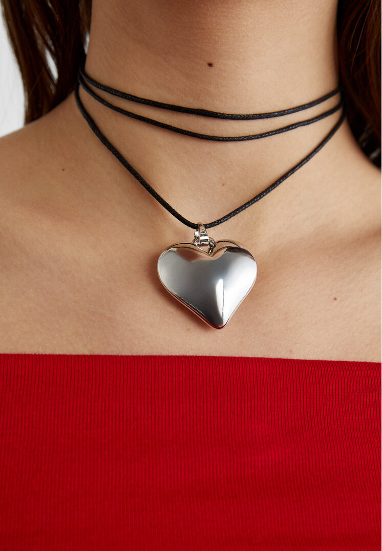 collar charm corazon