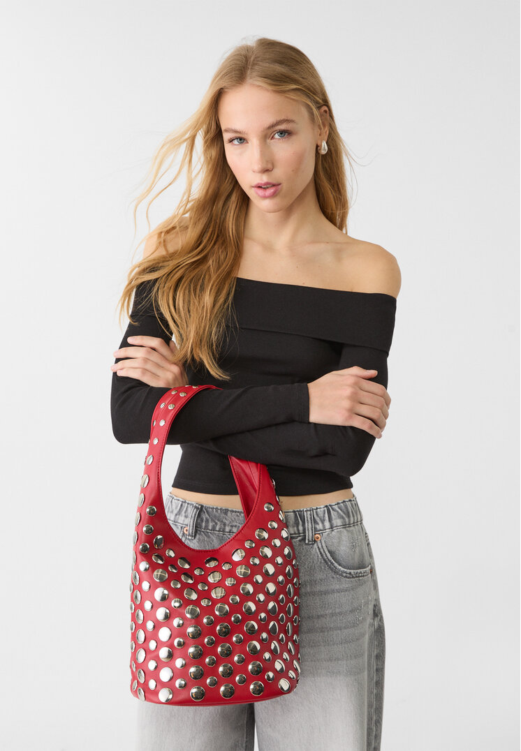 bolso hombro tachas