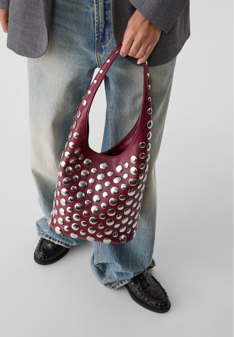 bolso hombro tachas
