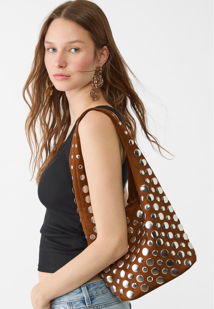 bolso hombro tachas