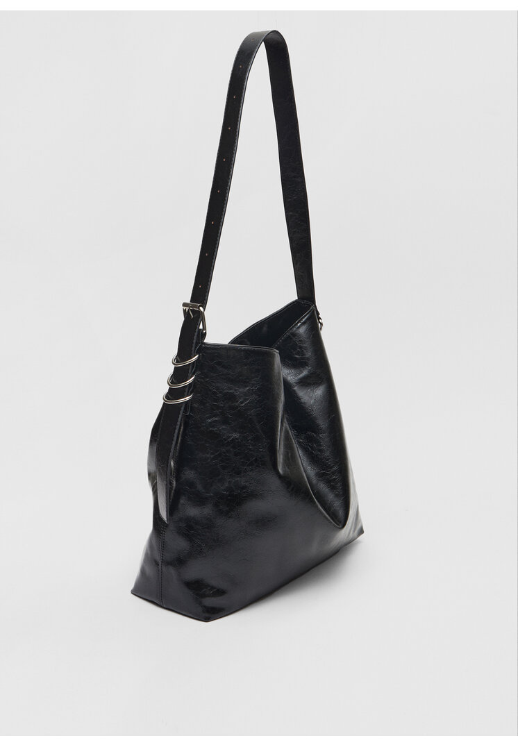 bolso bucket efecto piel