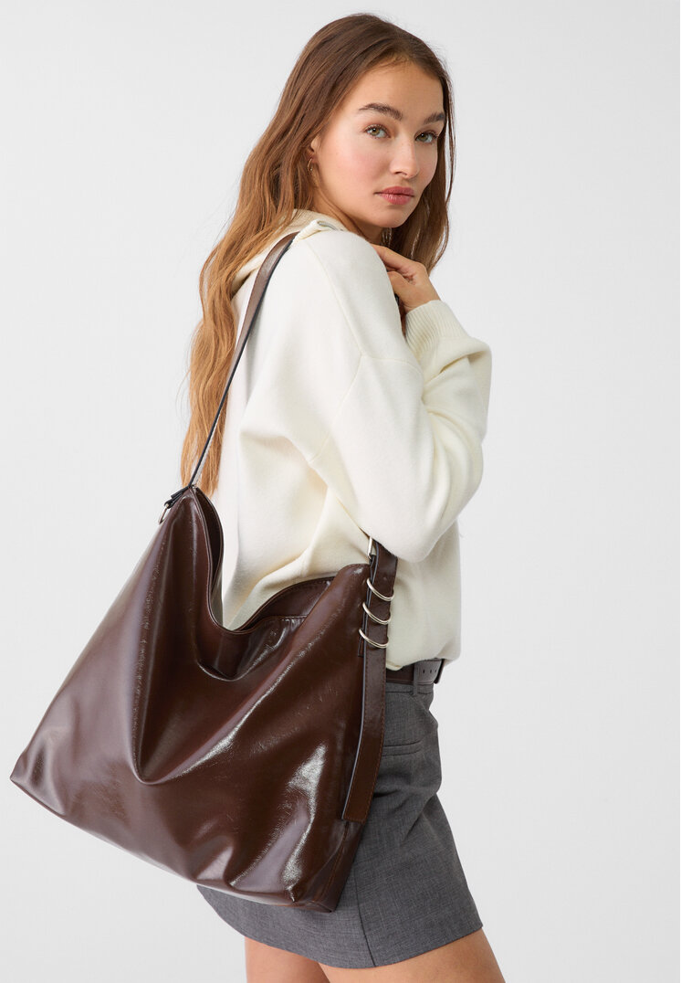 bolso bucket efecto piel