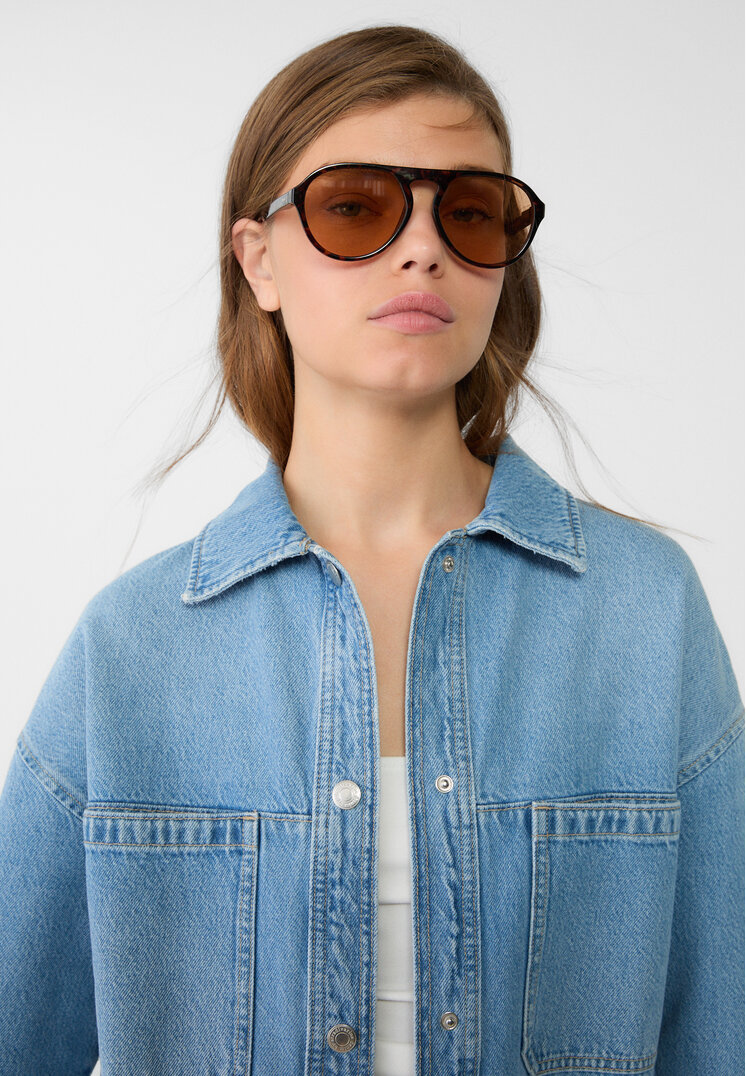 gafas de sol estilo aviador