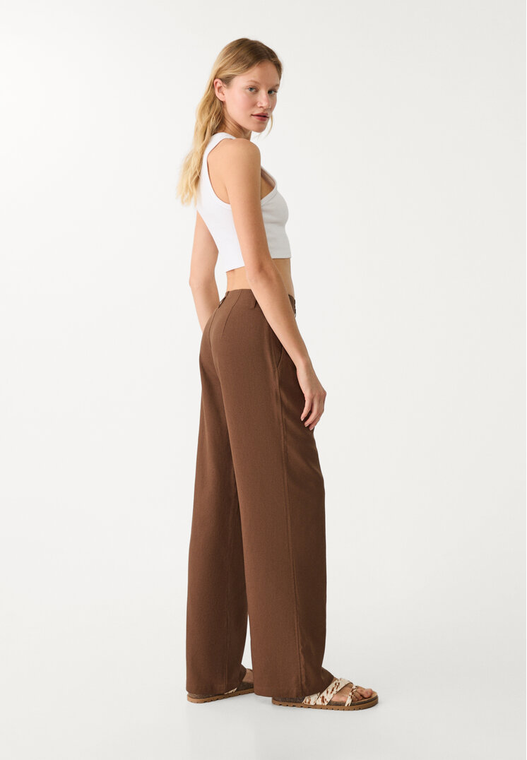 pantalon recto fluido con lino