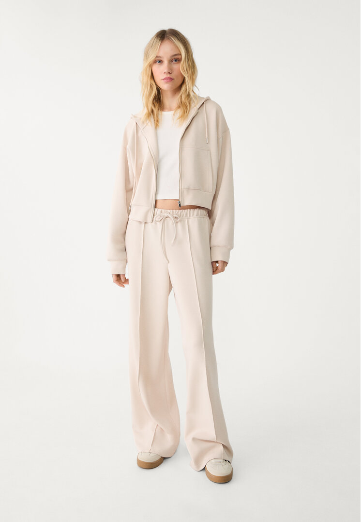 Stradivarius Pantaloni Largi Moi La Atingere Cusătură Pe Mijloc Piatră L