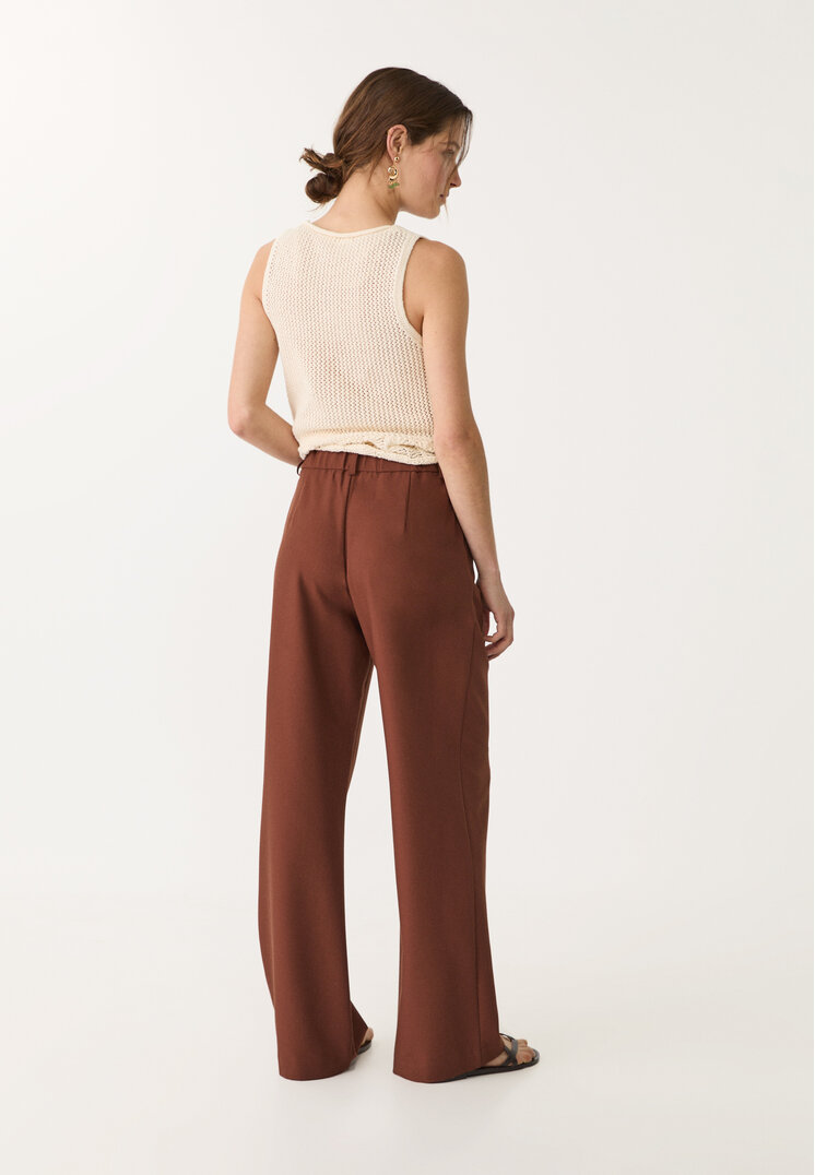 pantalon recto fluido pinzas