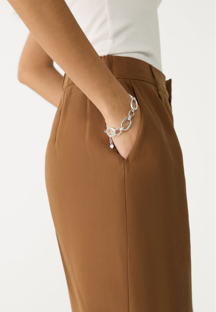 pantalon recto fluido pinzas