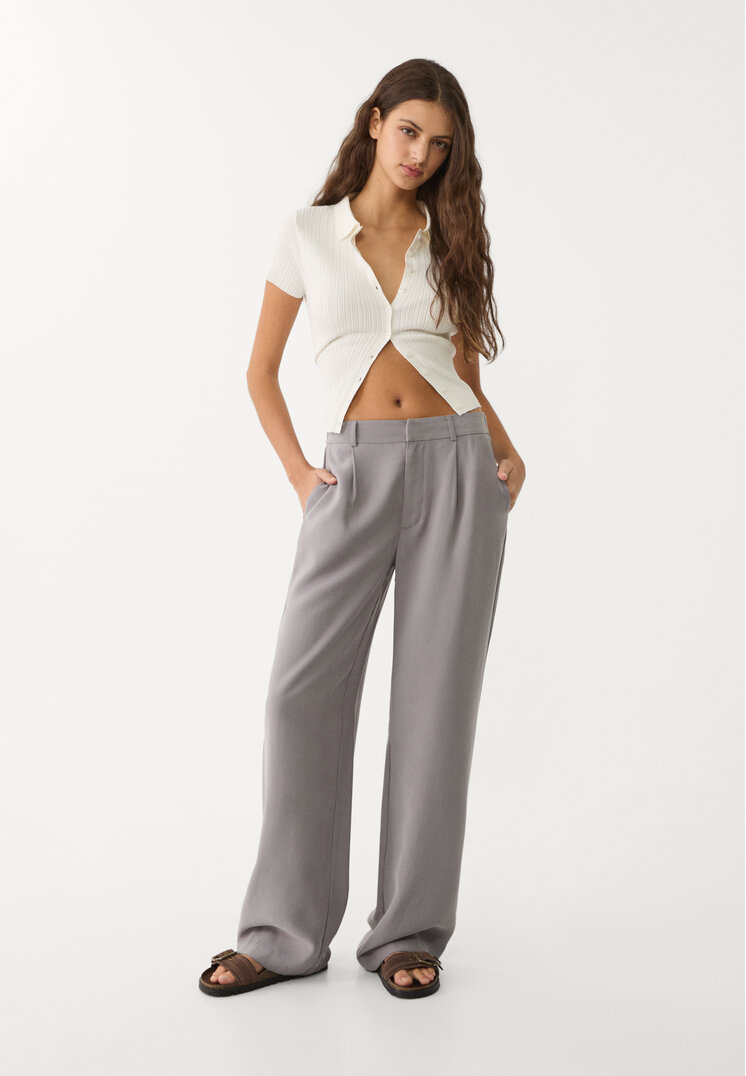 pantalon recto fluido pinzas