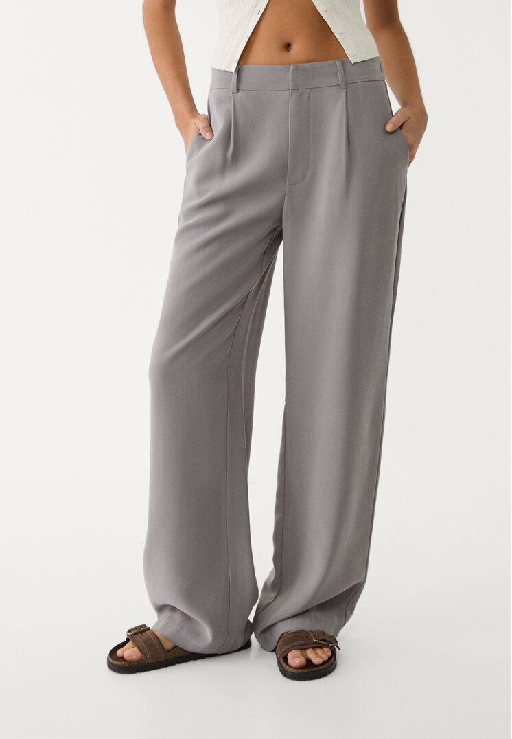 pantalon recto fluido pinzas