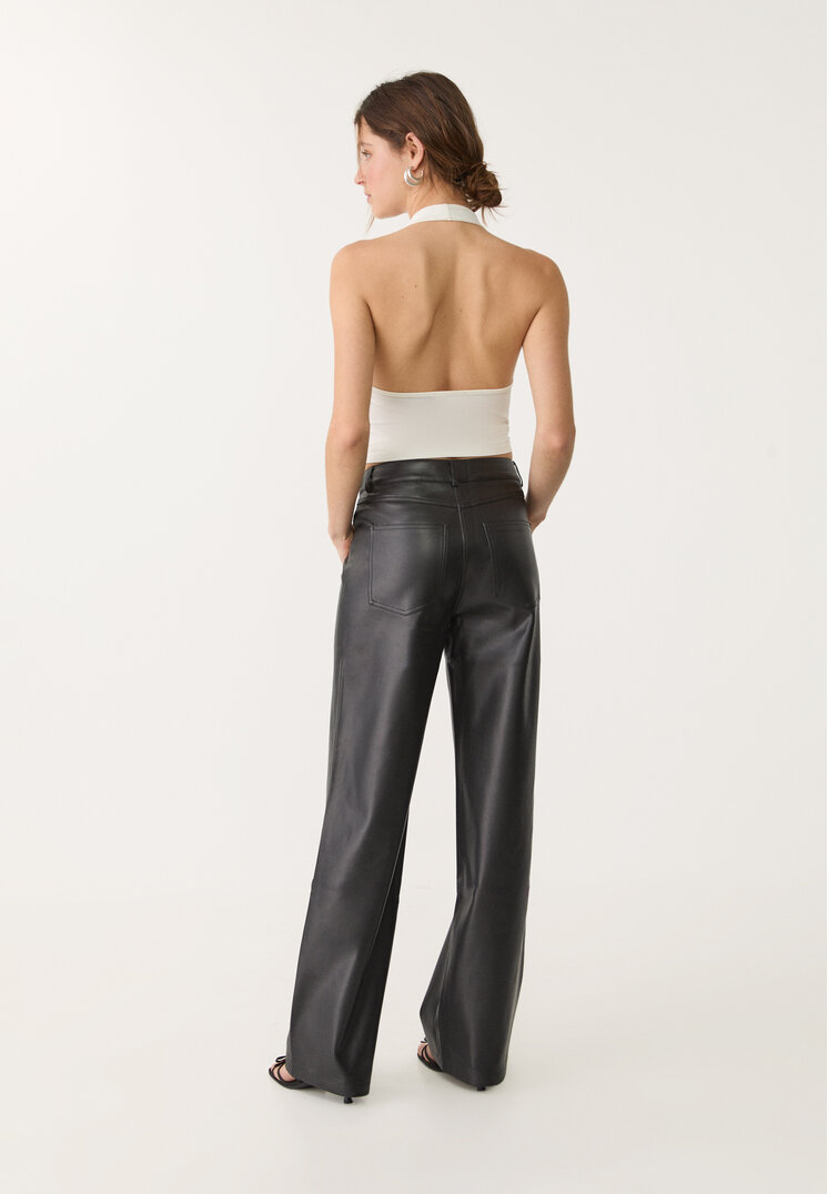 pantalon wide leg efecto piel