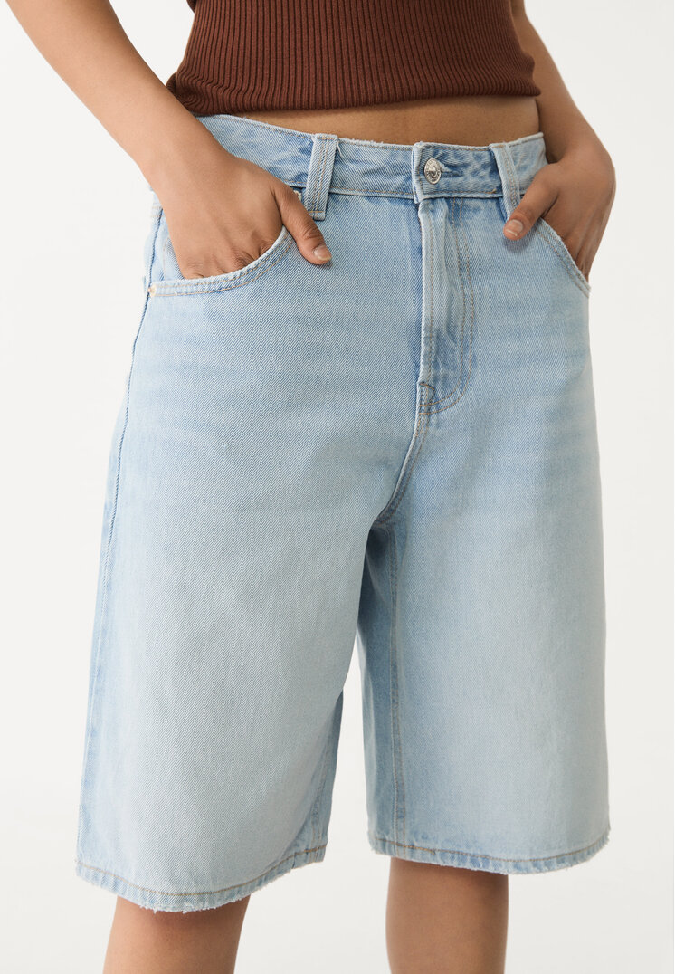 d95 jort bermuda denim