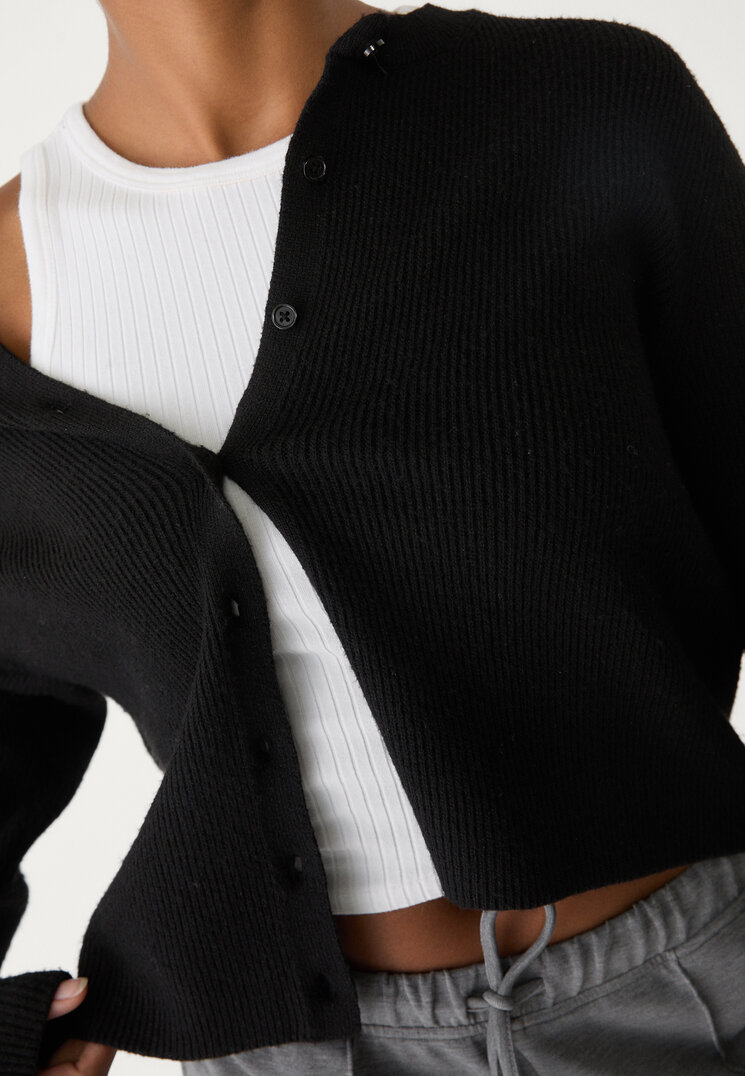 chaqueta punto rib botones