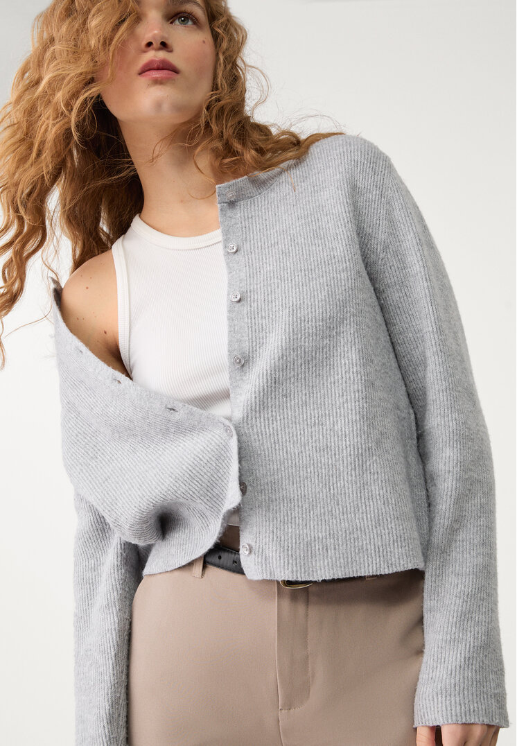 chaqueta punto rib botones
