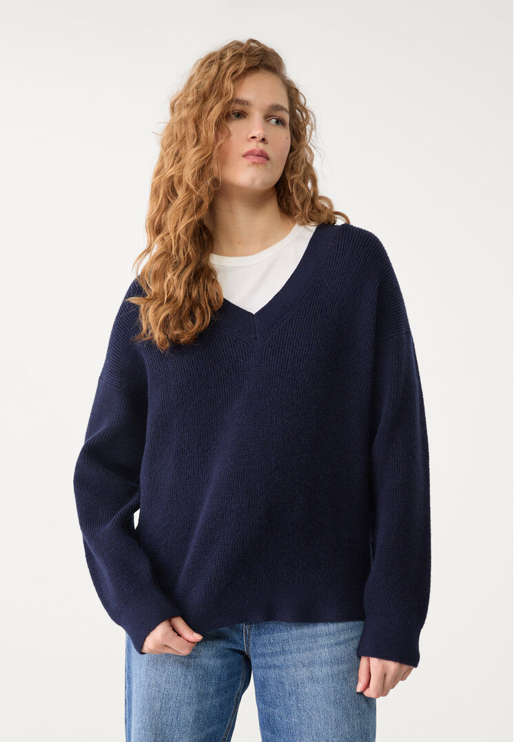 jersey cuello pico enfeltrado