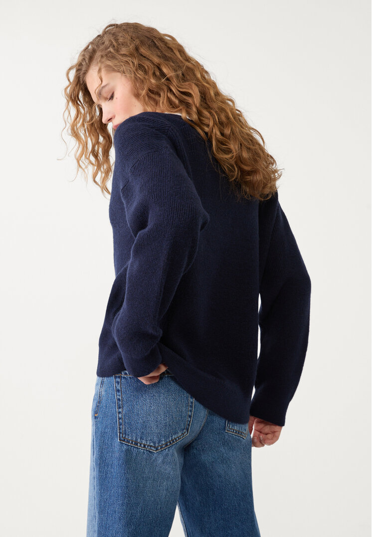 jersey cuello pico enfeltrado