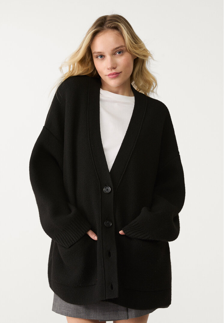 Stradivarius Jachetă Lungă Din Tricot Cu Buzunare Negru M-L