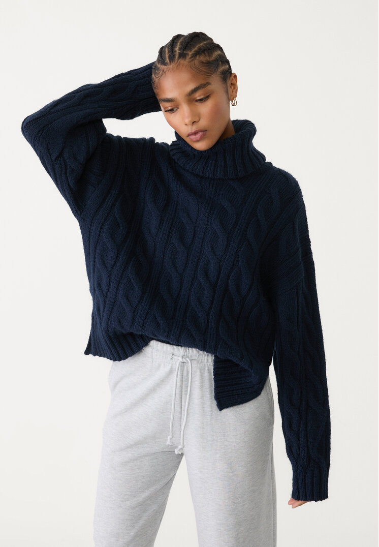 Stradivarius Pulover Din Tricot Cu Guler Întors Și Torsade Bleumarin Xl