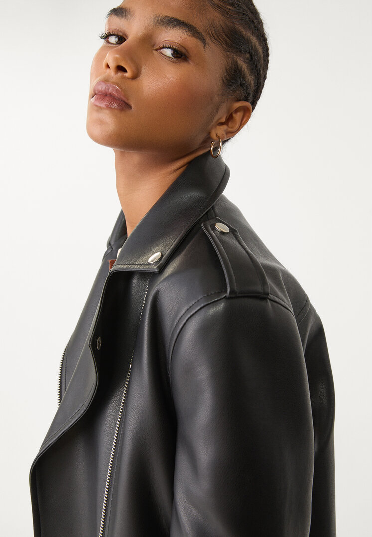 cazadora biker oversize efecto piel