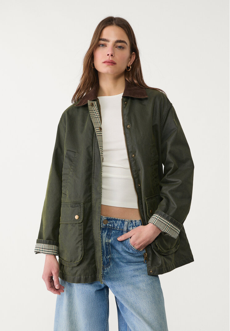 parka encerada multi bolsillos