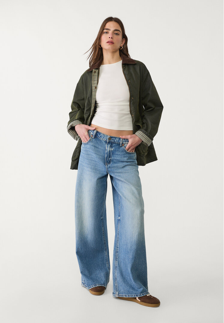 parka encerada multi bolsillos