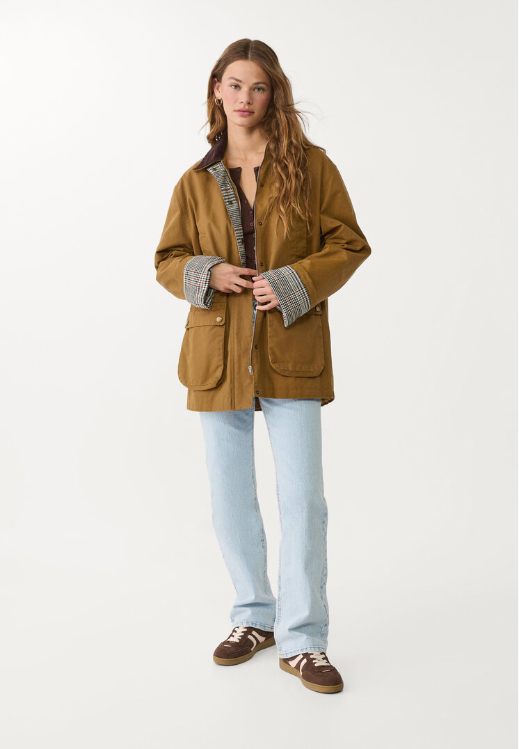parka encerada multi bolsillos