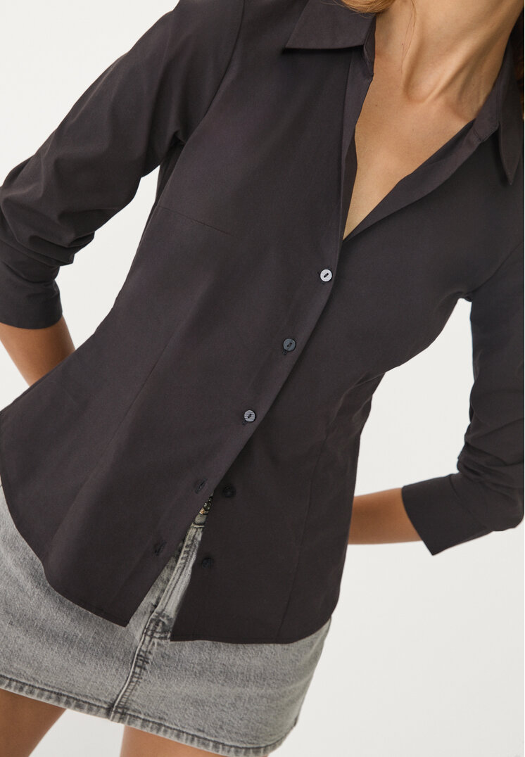 camisa basica fitted