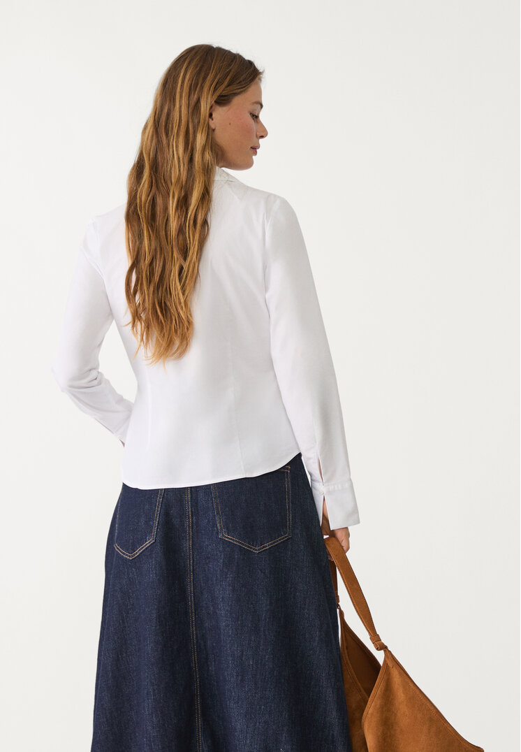 camisa basica fitted