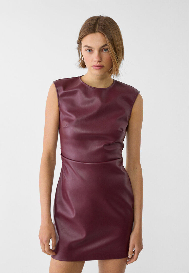 Stradivarius Rochie Scurtă Din Imitație De Piele Cu Mânecă Mini Grena Xl
