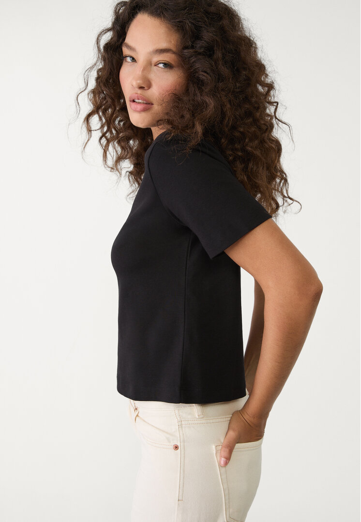 camiseta basica regular fit heavy weight