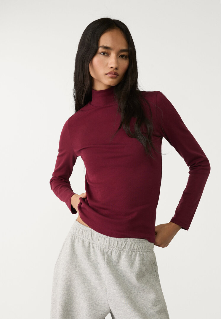 Stradivarius Tricou Cu Guler Înalt Mov L