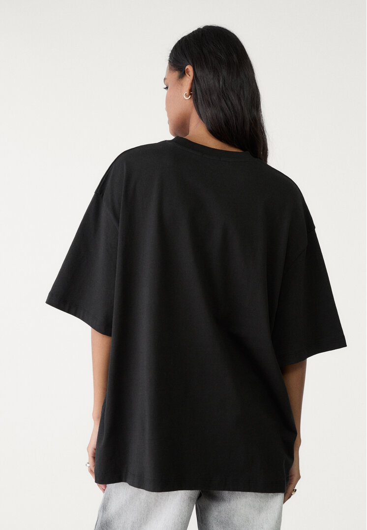 camiseta oversize manga corta