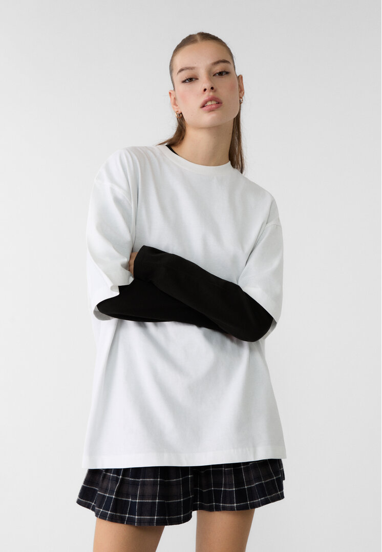 camiseta oversize manga corta