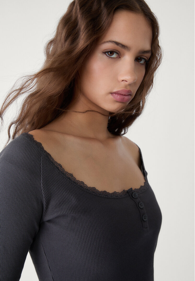 camiseta panadera puntilla