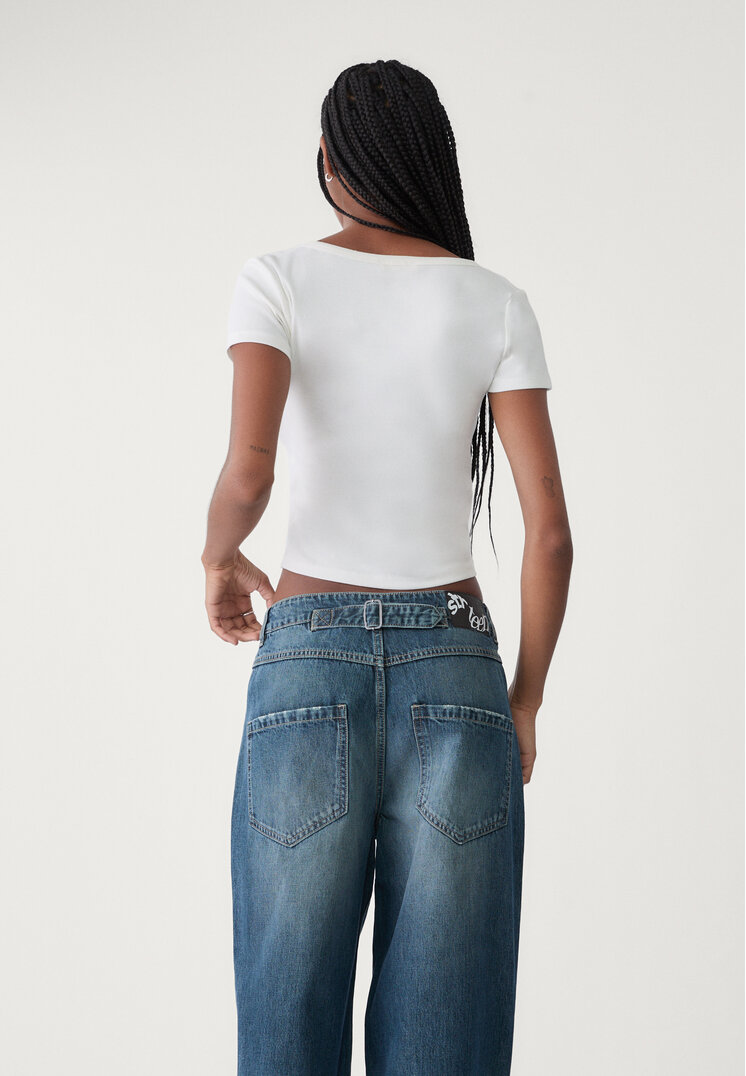 camiseta manga corta botones