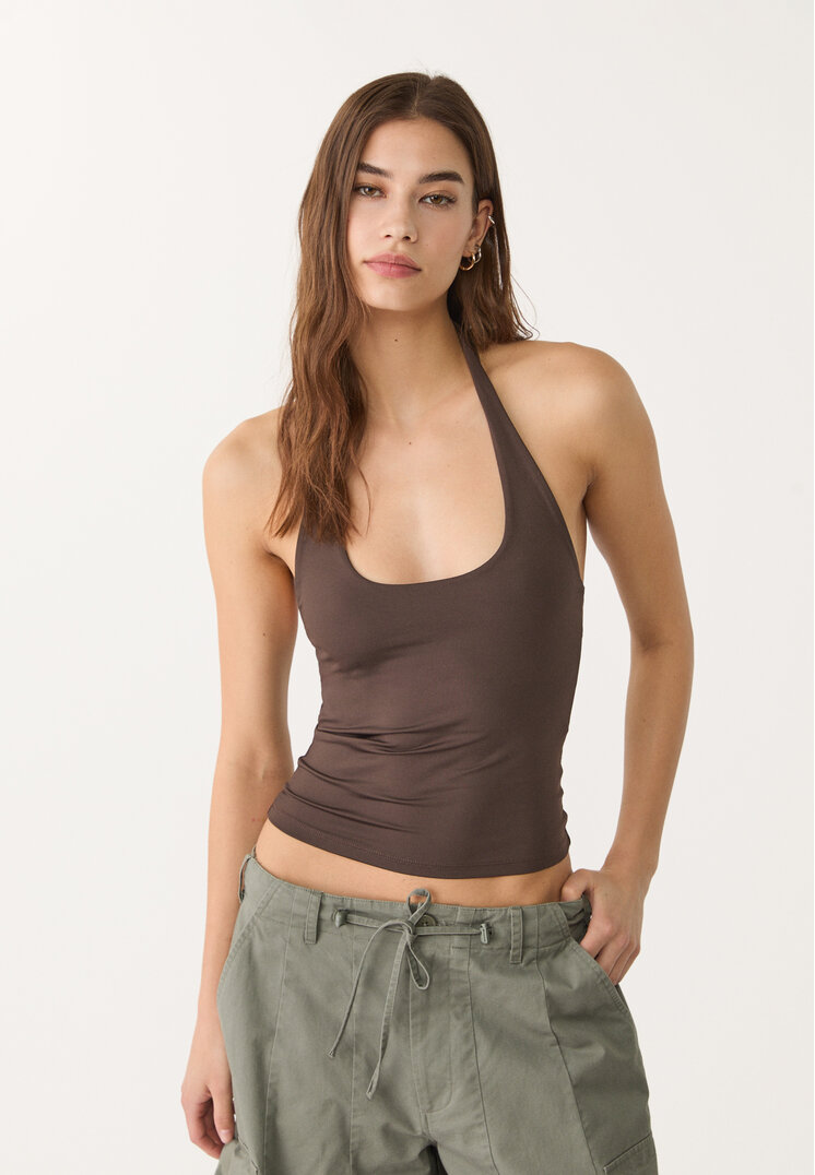 camiseta cuello halter