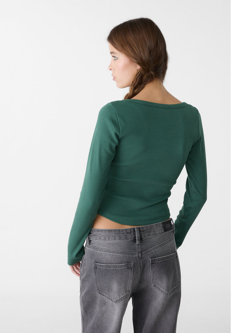 camiseta botones