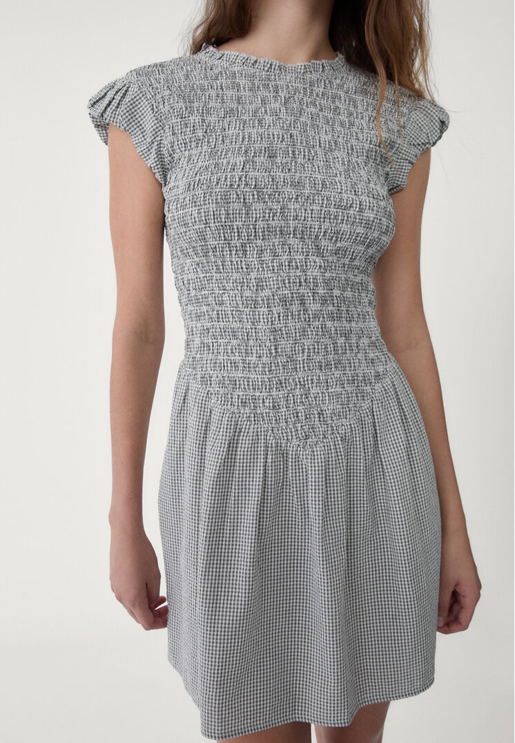 vestido frunces corto cuadro vichy