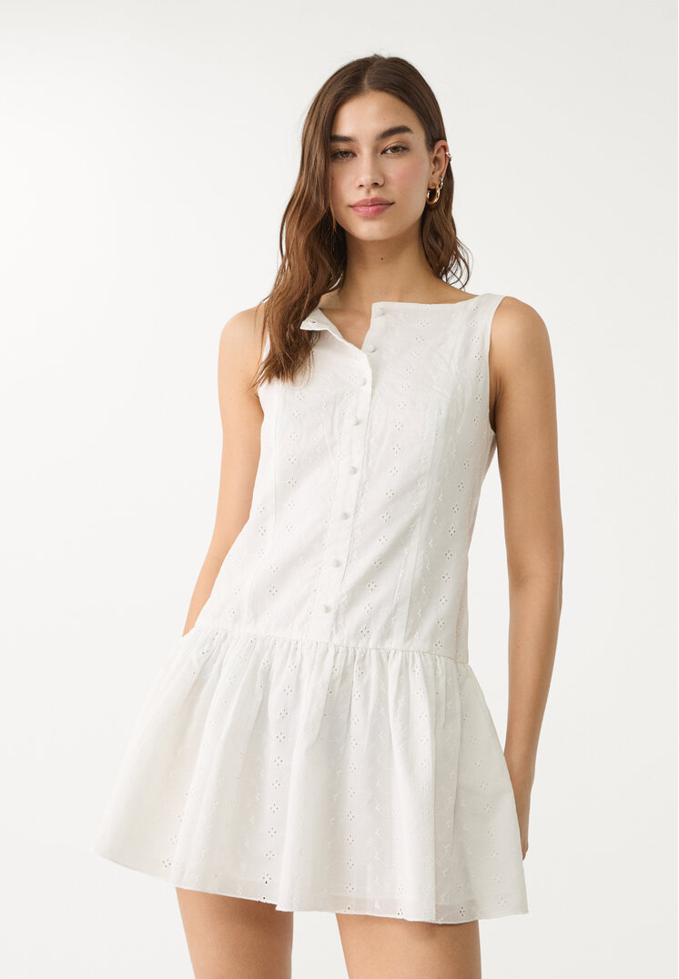 vestido corto bordados botones