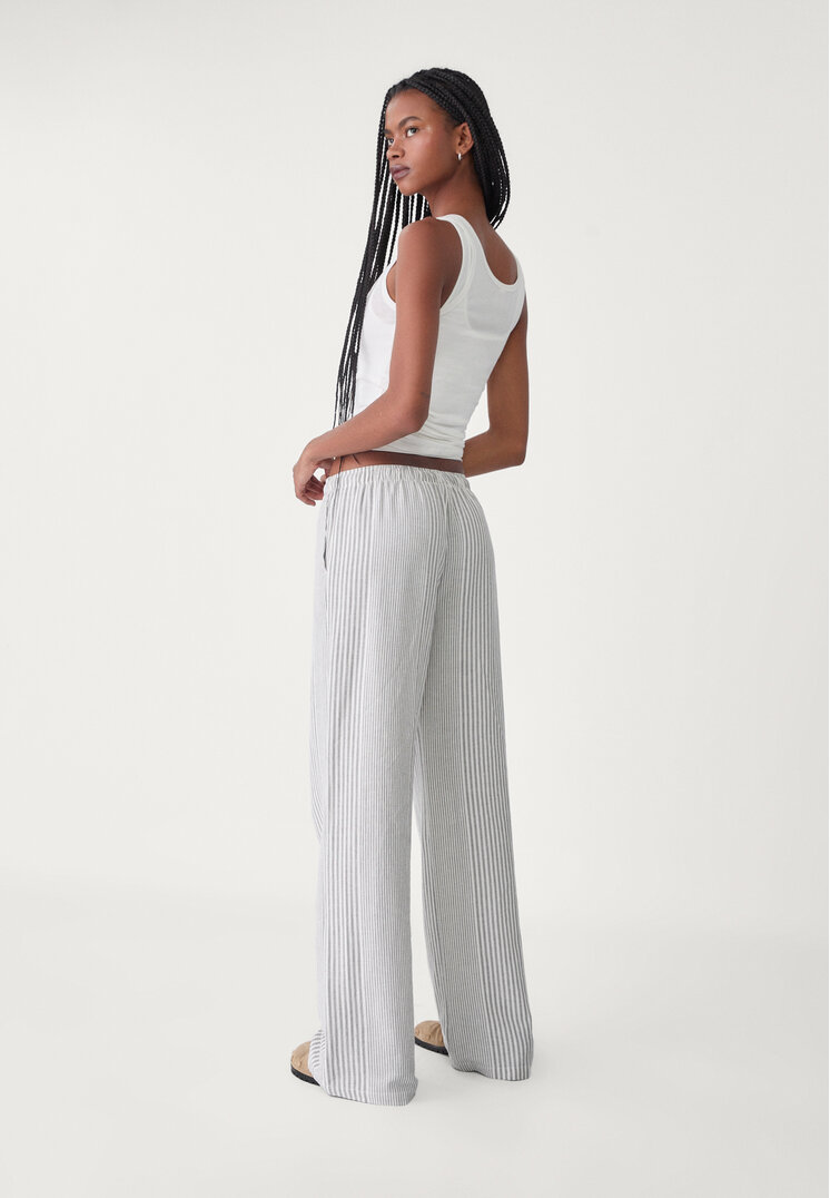 pantalon fluido con lino rayas
