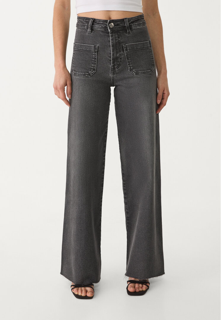 jeans straight fit bolsillos