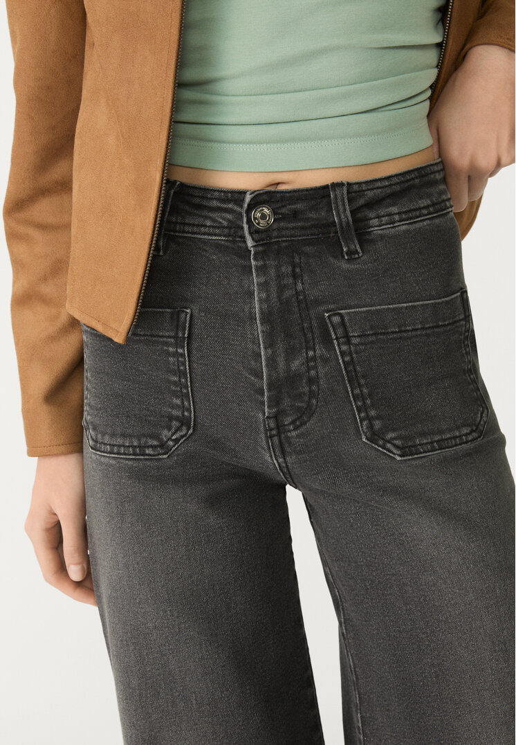 jeans straight fit bolsillos