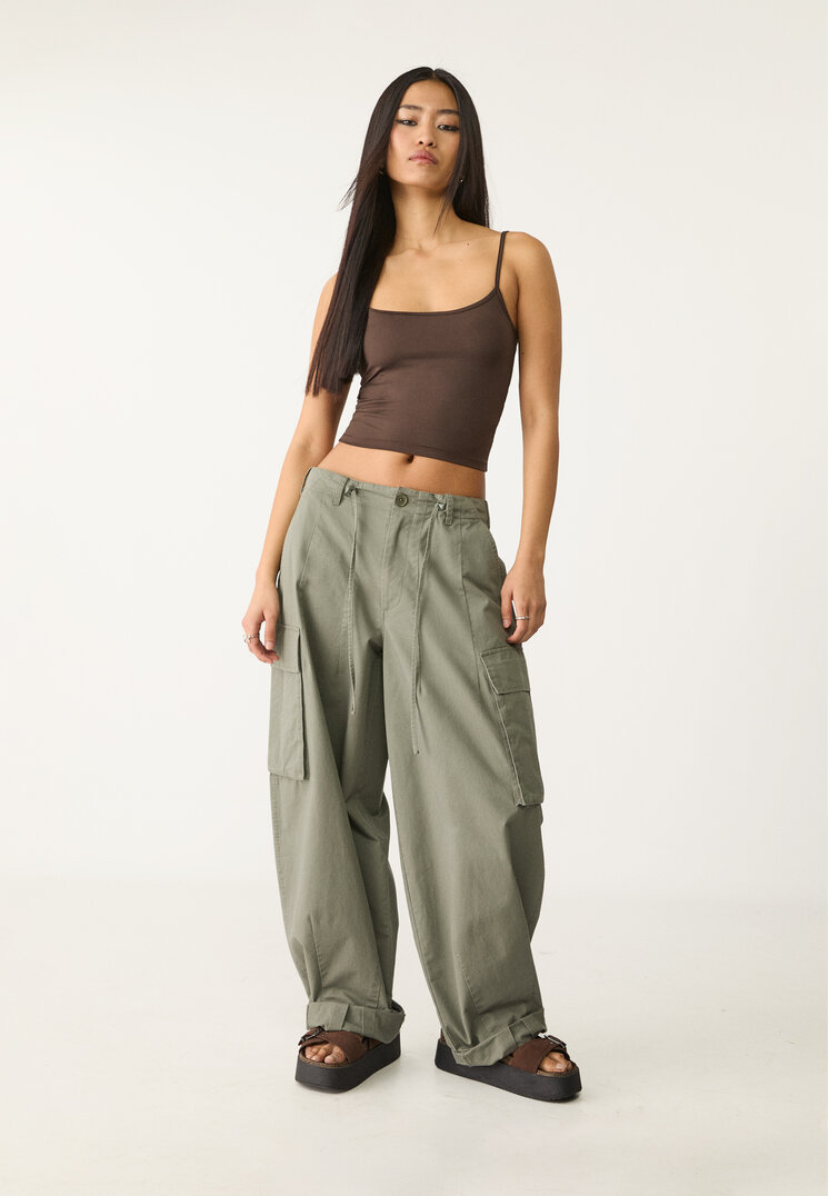 pantalon cargo parachute