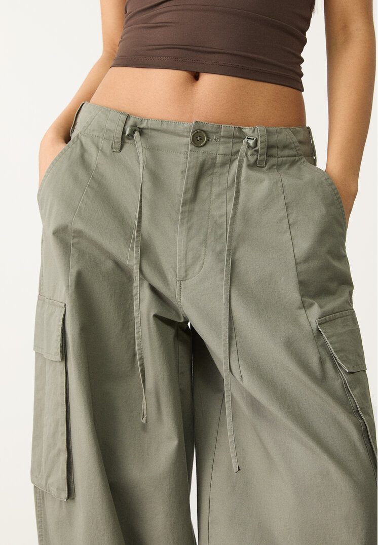 pantalon cargo parachute