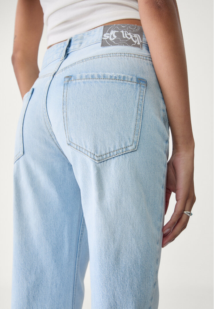 jeans straight