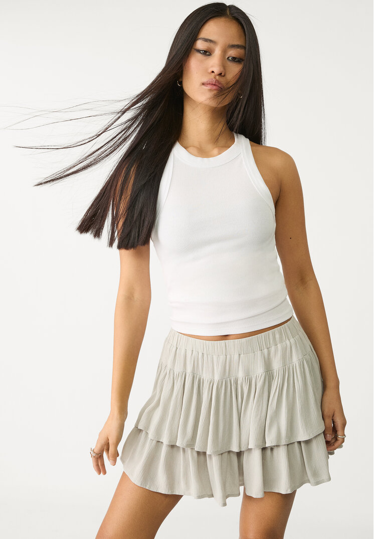 falda pantalon mini volantes