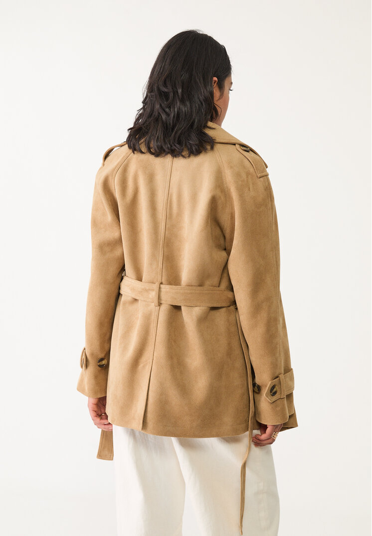 trench regular efecto ante